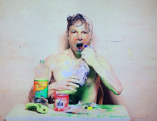 Mientras mis sueños sangran