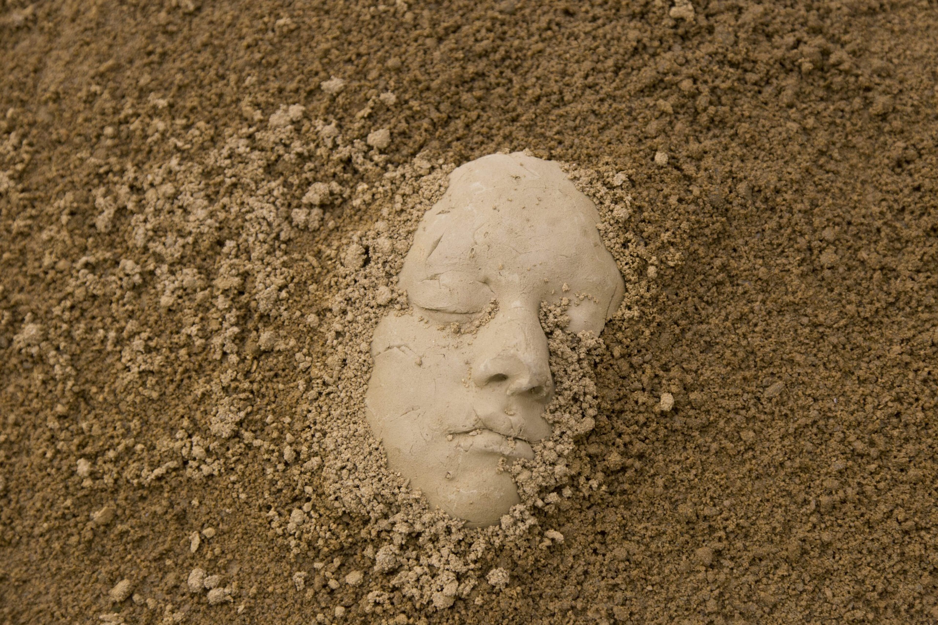 Isabel Tueumuna Katjavivi: Unearthing