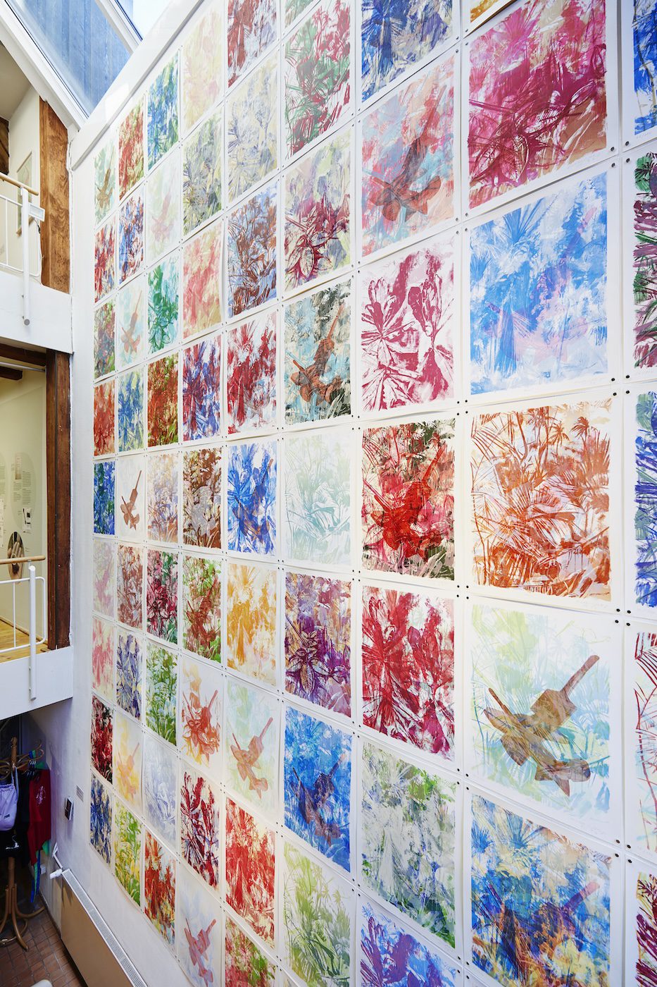 Yvette Kießling, multicolored ink lithograph and screen print, 2024. AMANI kukita | kung‘oa © Museen Stade, Photo: Carsten Dammann