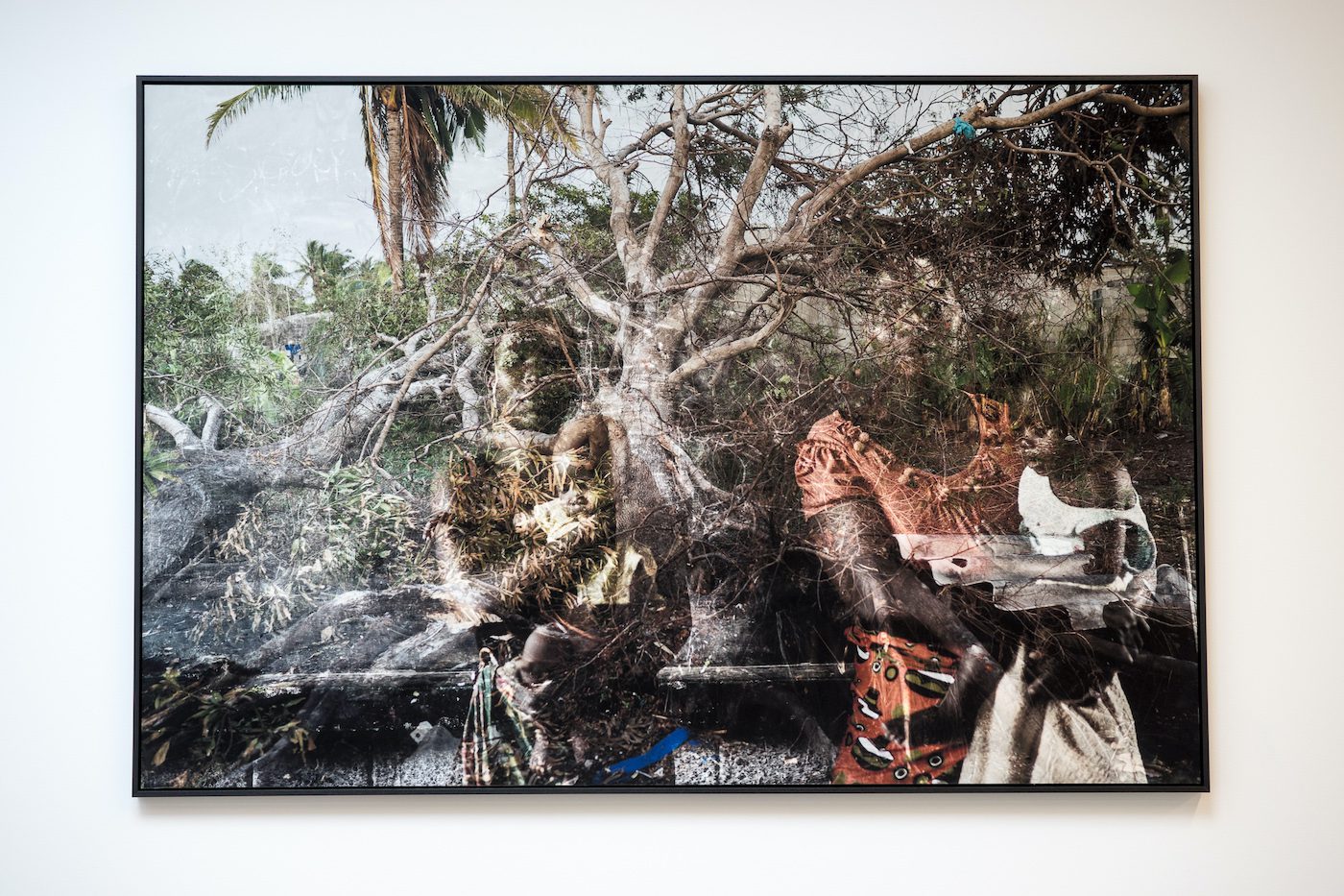 Mário Macilau. Installation view of “Circle of Memories”at La Terrasse espace d’art de Nanterre, 2021.