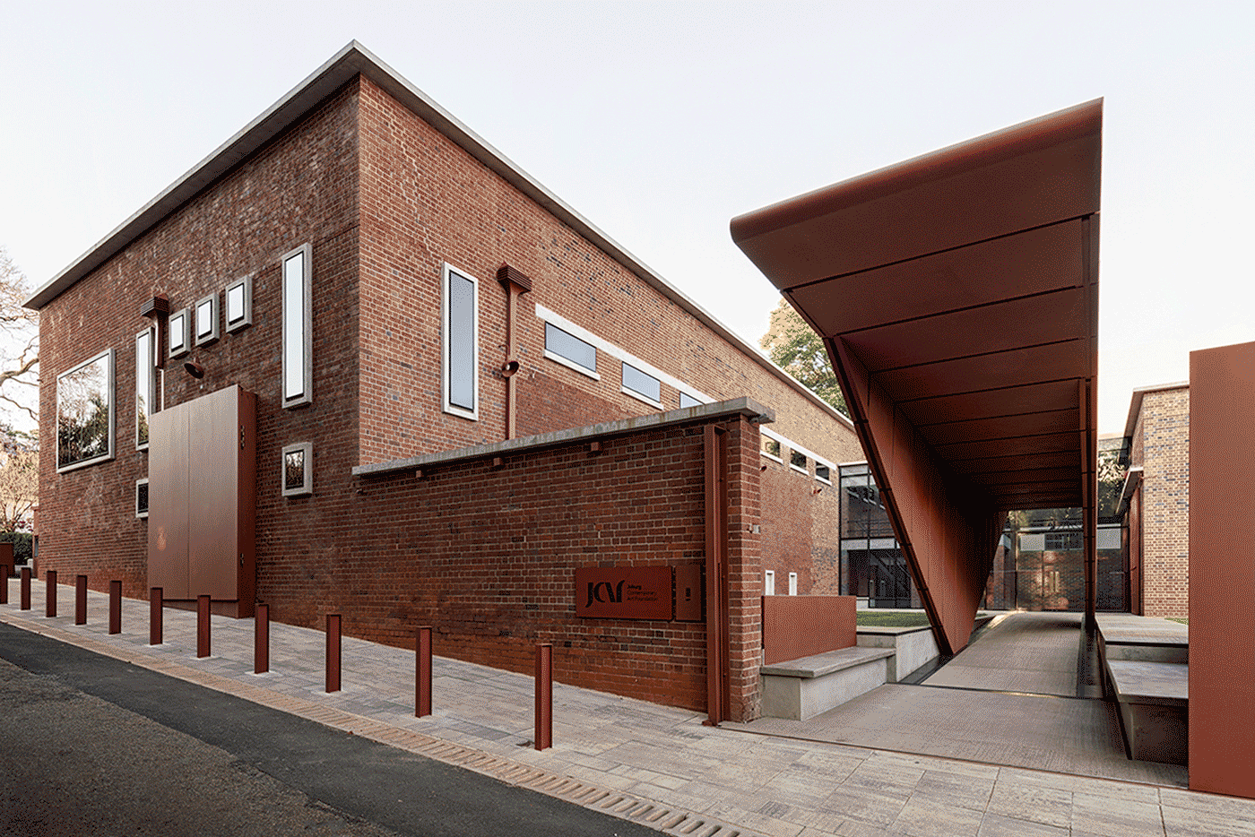 Contemporary Female Identities In the Global South