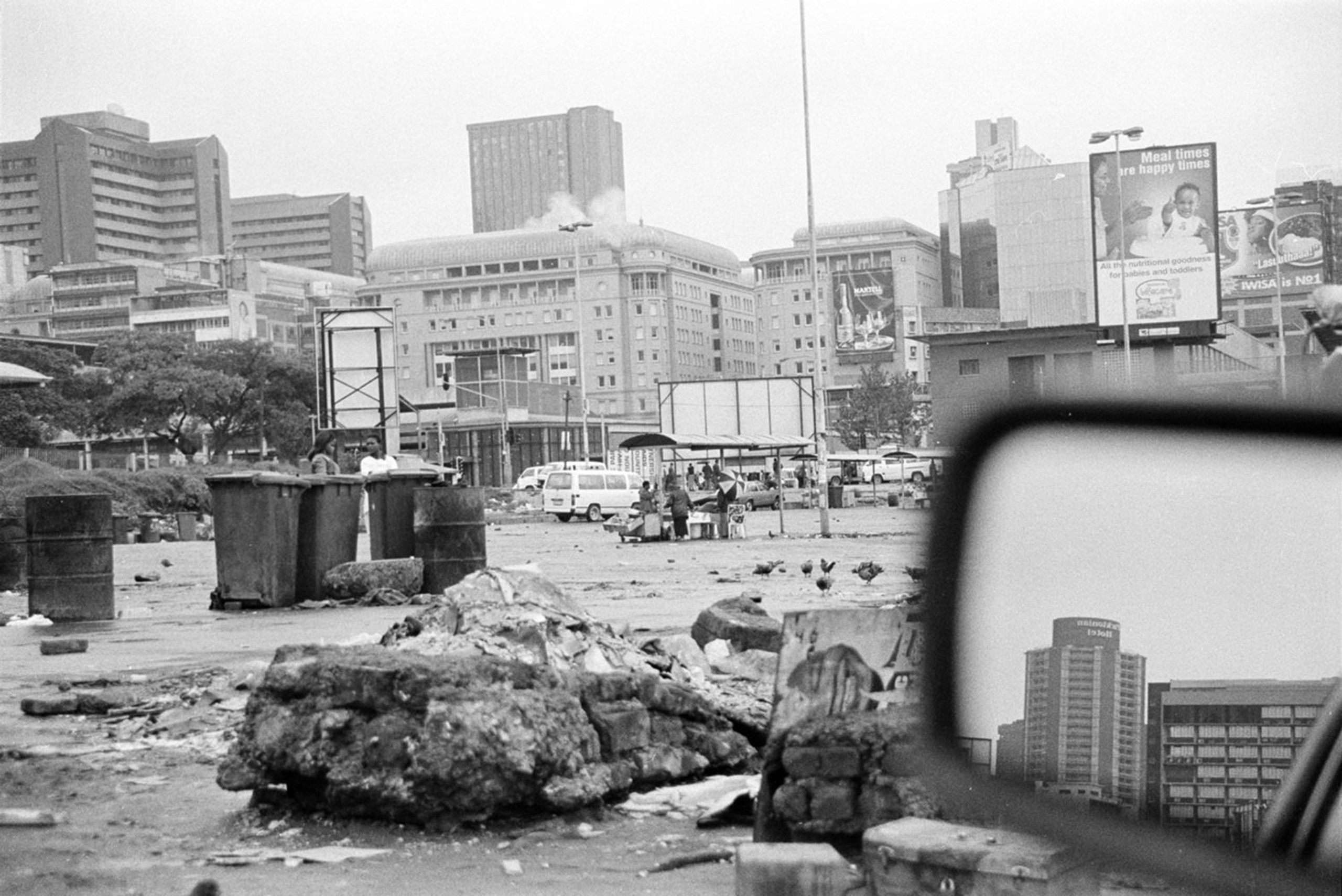 Andrew Tshabangu : City in Transition