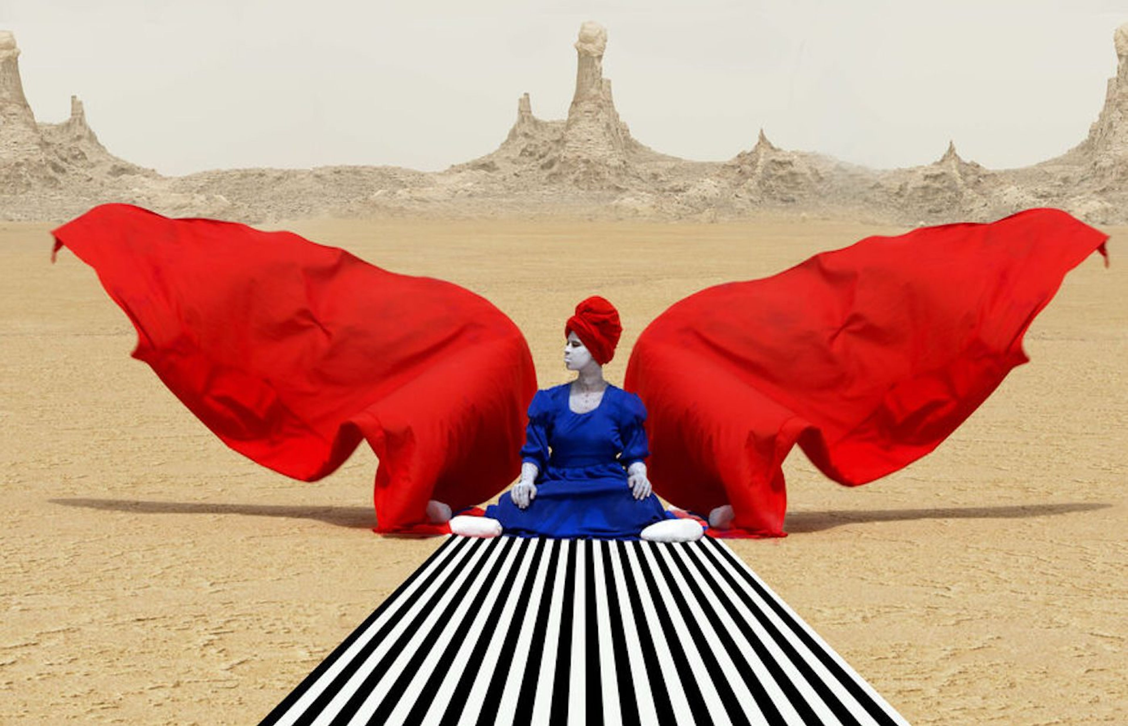 Aïda Muluneh: On the Edge of Past Future