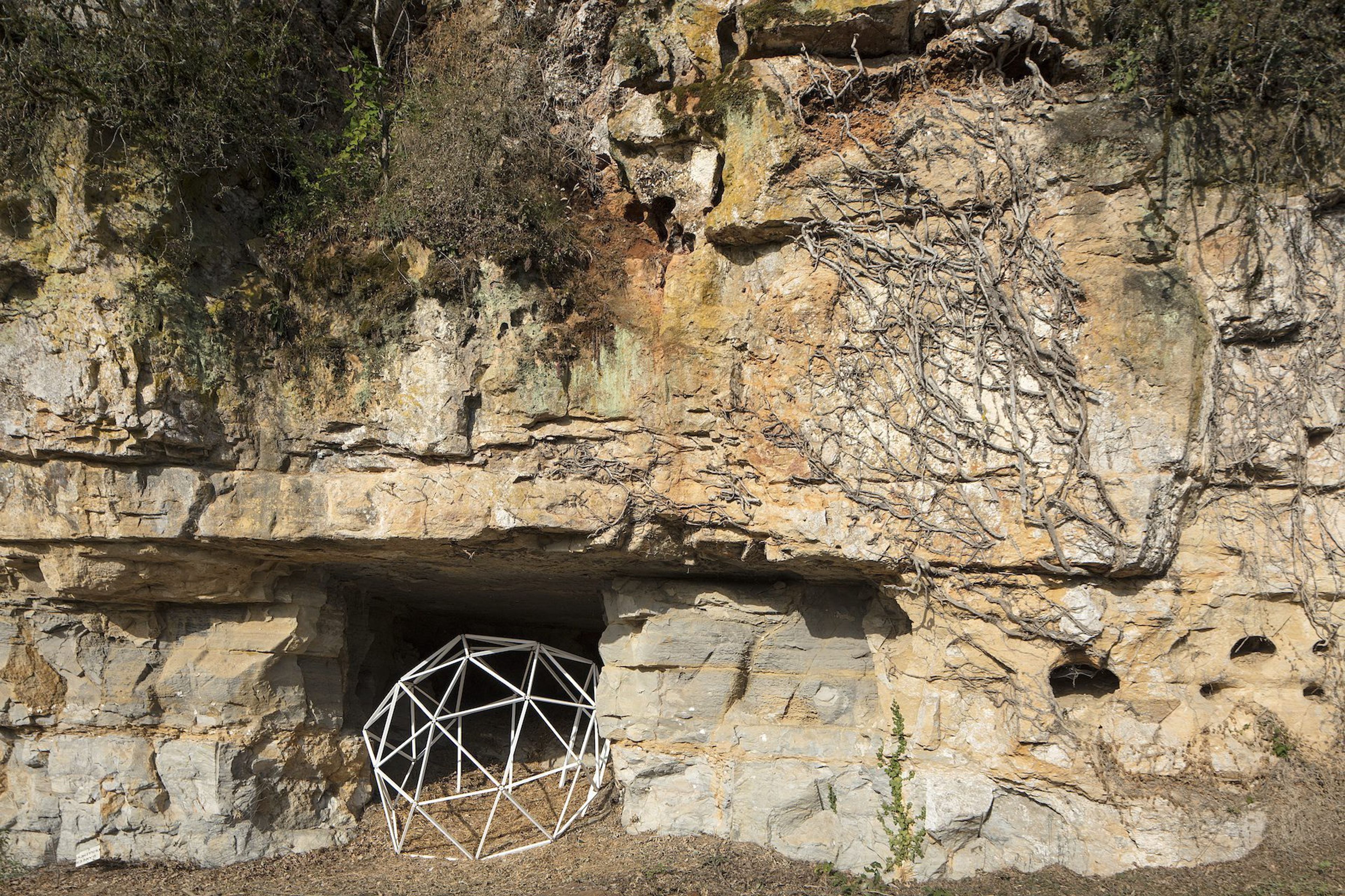 Measure The Valleys – Group Show