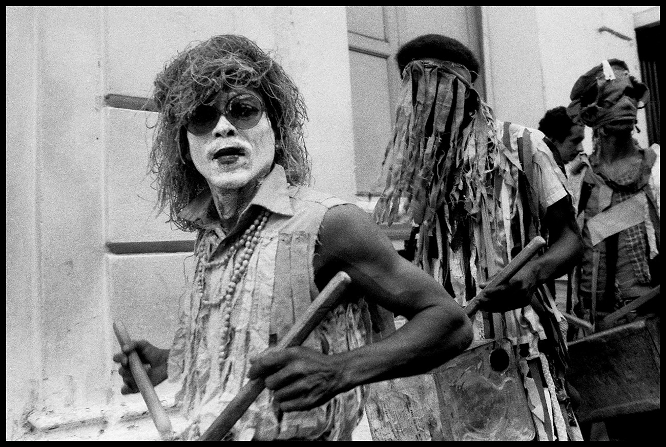 Abigaíl García, Realities Series, Caibarién and Remedies, Villa Clara, 1985. Silver gelatin print. Courtesy of Catálogo de fotógrafas cubanas.