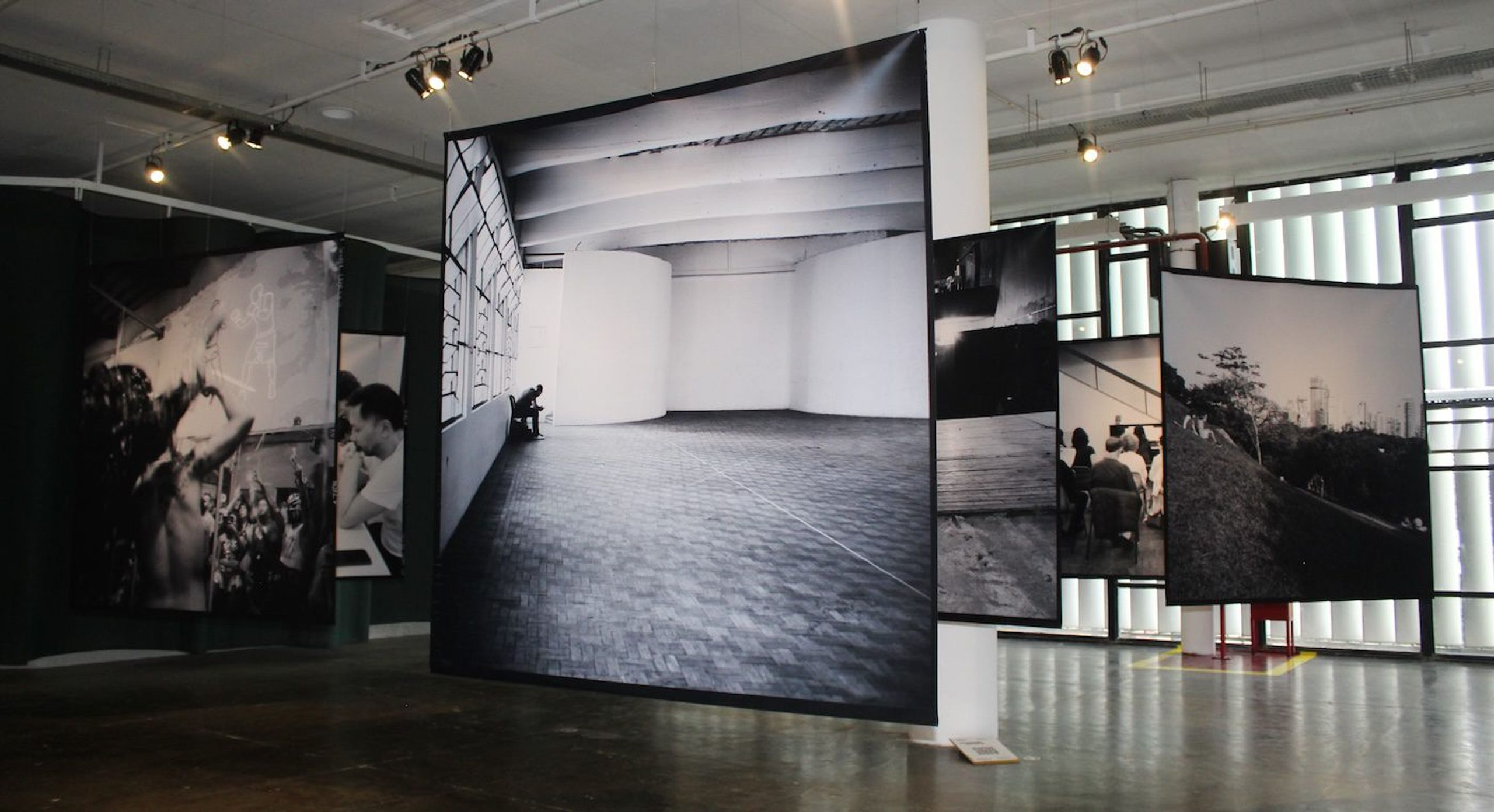 Works by Akinbode Akinbiyi. Installation view at Ciccillo Matarazzo Pavilion, Fundação Bienal de São Paulo . Images by Cristian Baena / Contemporary And (C&).