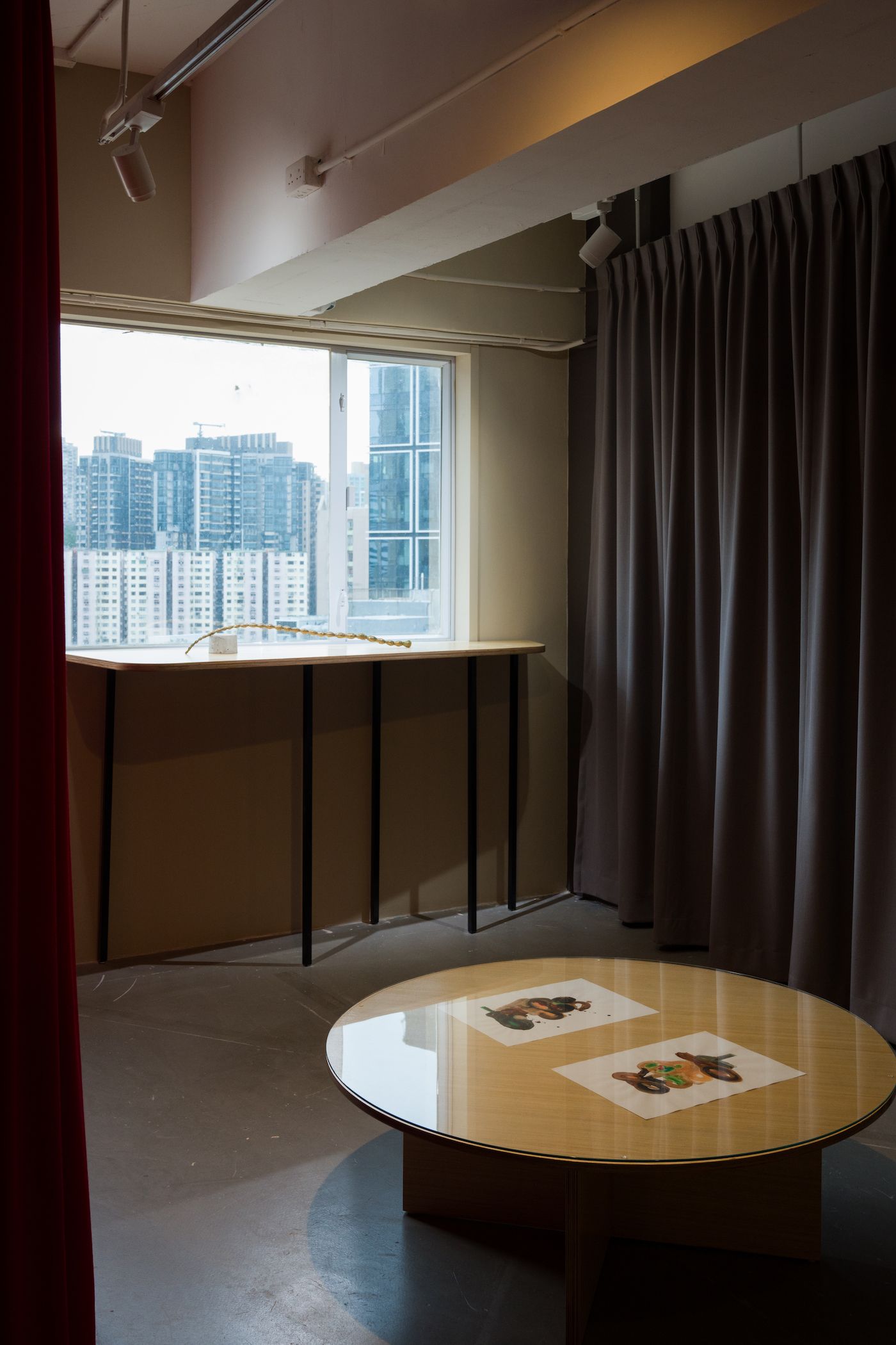 Installation View of “While we are embattled” at Para Site Hong Kong, on view from 2 Oct – 20 Nov 2022. Photo: by Felix Wong