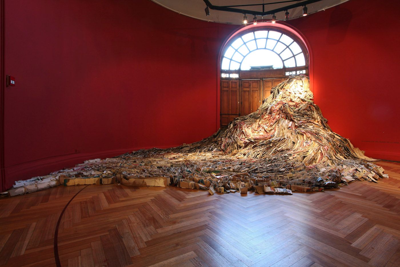 Francisca Aninat, Material Transit, 2009. Mixed media. Photo: Oswaldo Ruiz. Courtesy of Bendana Pine Gallery.