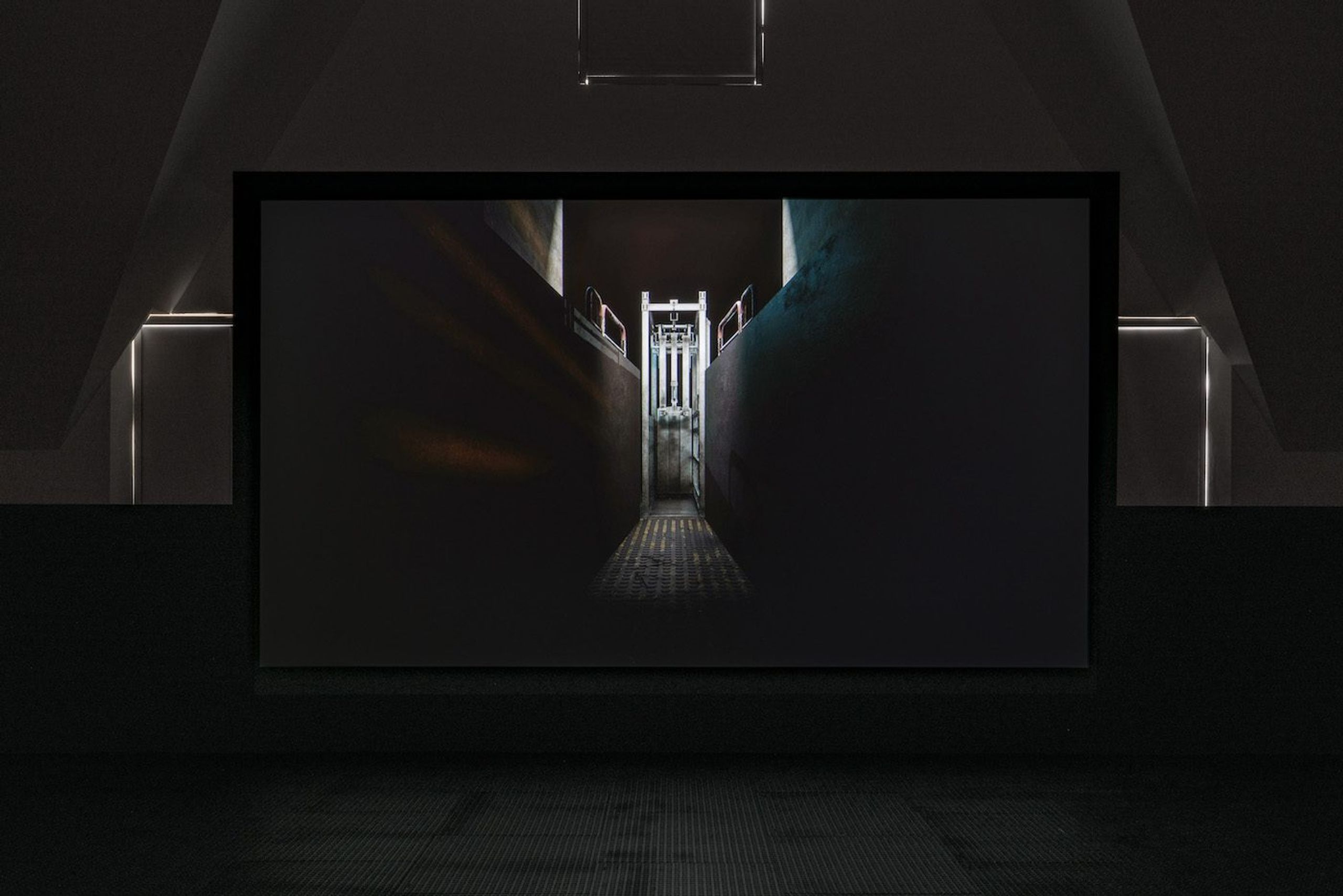 Aria Dean Conjures a Deathly Spectacle - Contemporary And