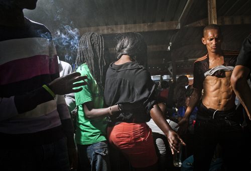 SYDELLE WILLOW SMITH: SOFT WALLS