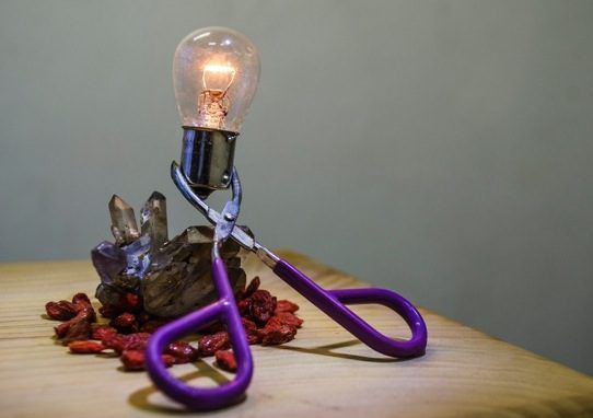 Miranda Moss: The Nature of Stuff and Things