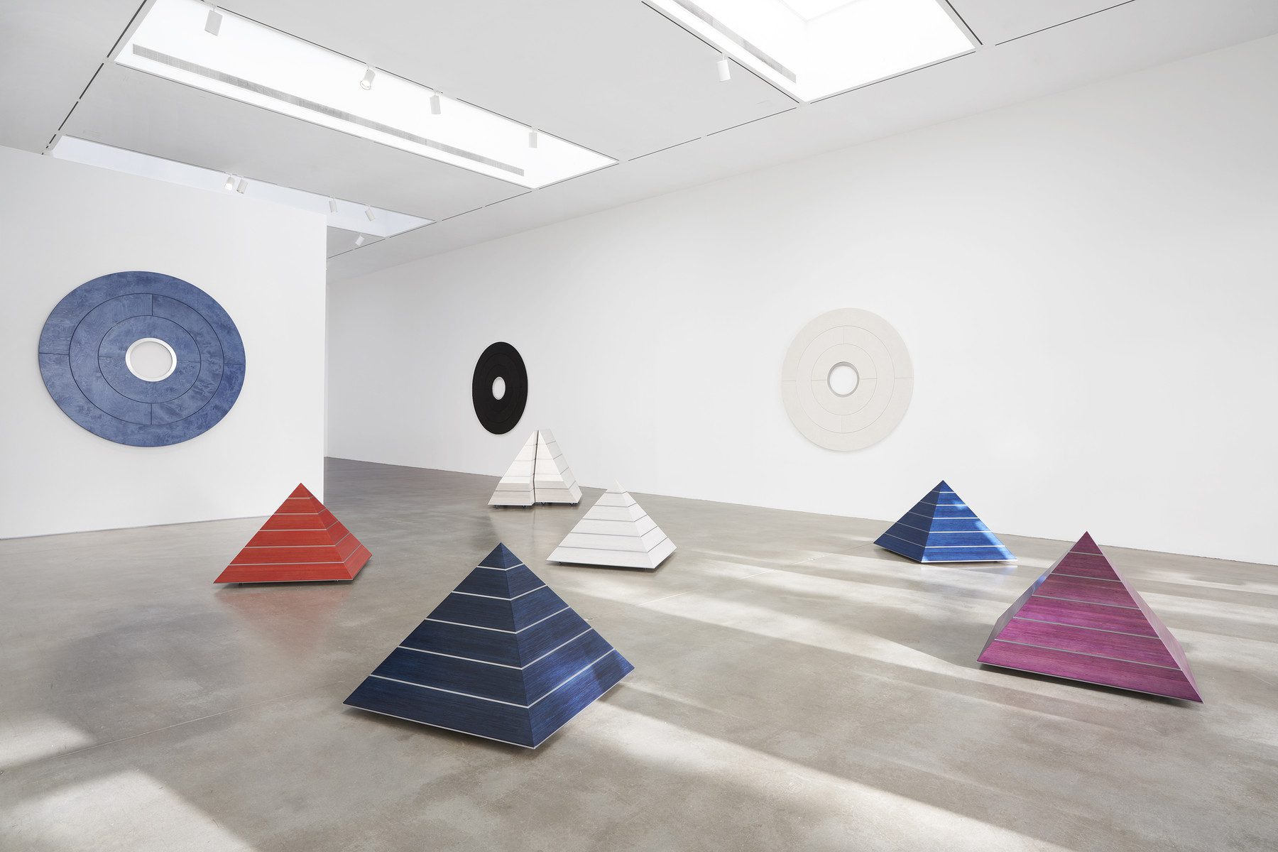 Sam Gilliam: Existed Existing