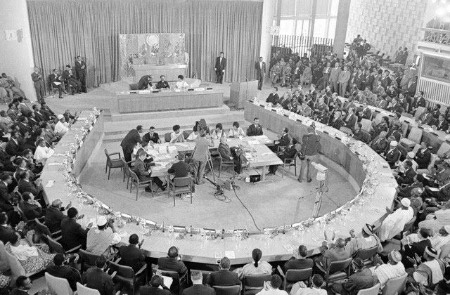 Emeka Ogboh : PLAYBACK – The African Union: 20 to 20,000 Hz