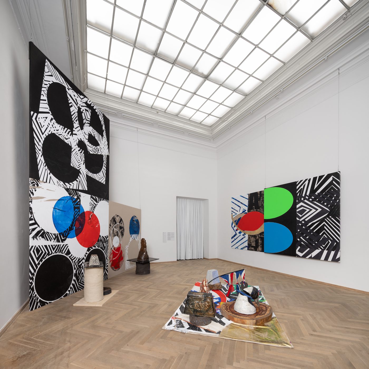 Brook Andrew, Ngaay Ngajuu Dhugul Birra (To See My Skin Broken), 2022. Seeing time II, 2021. Seeing time VIII, 2021. Seeing time X, 2021. Seeing time XI, 2021. Seeing time XII, 2021. Muraymin 1, 2022. Muraymin 2, 2022. Muraymin 3, 2022. Garru dhugul birra, 2022. Gaban, 2022. Yirawari, 2022. Installation view, Seeds and Souls, Kunsthal Charlottenborg, 2023. Courtesy of the artist and Galerie Nathalie Obadia, Paris/Bruxelles. Photo by David Stjernholm.