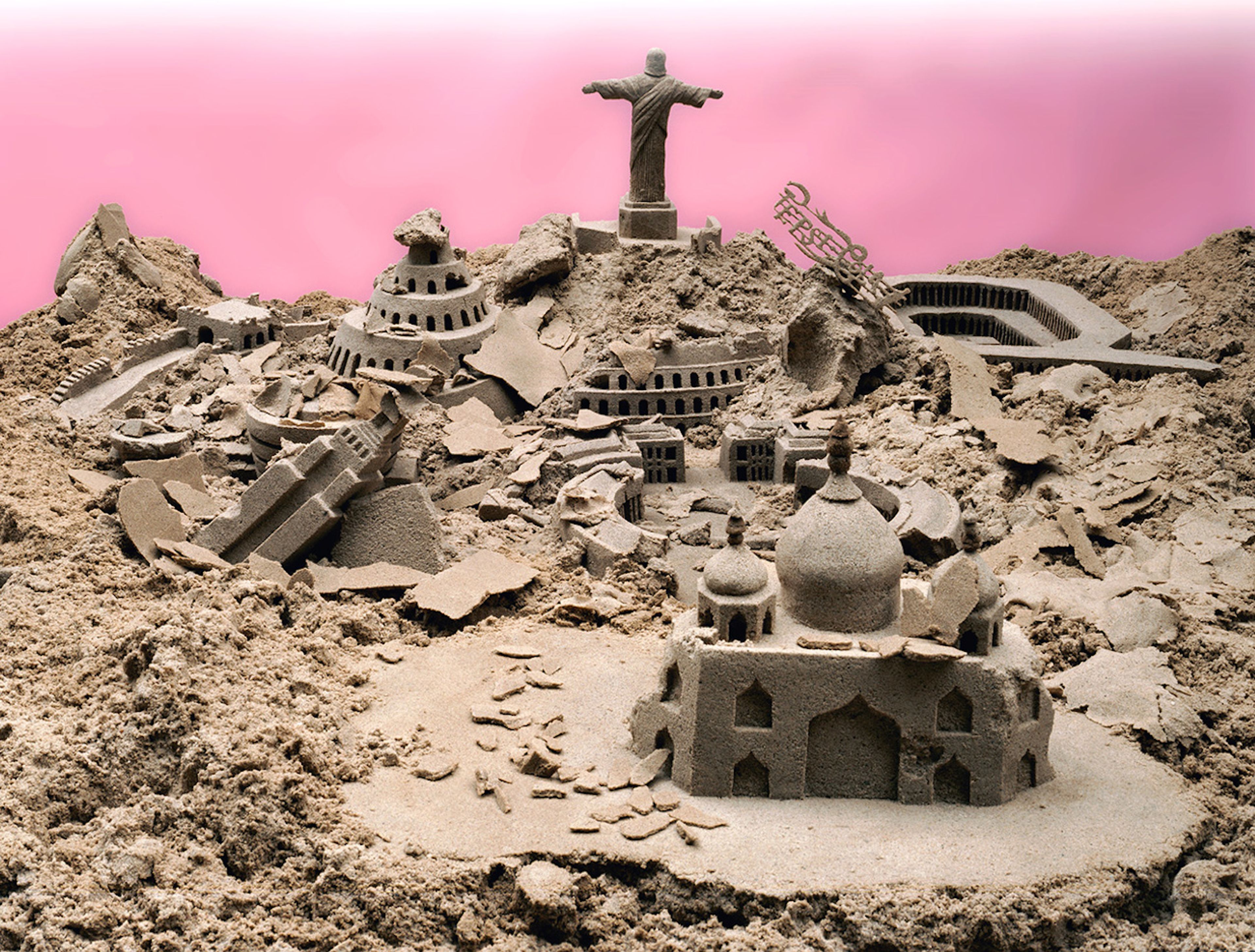 Liset Castillo, Pain is universal but so is hope, 2007. Aluminium print. Courtesy of Catálogo de fotógrafas cubanas.