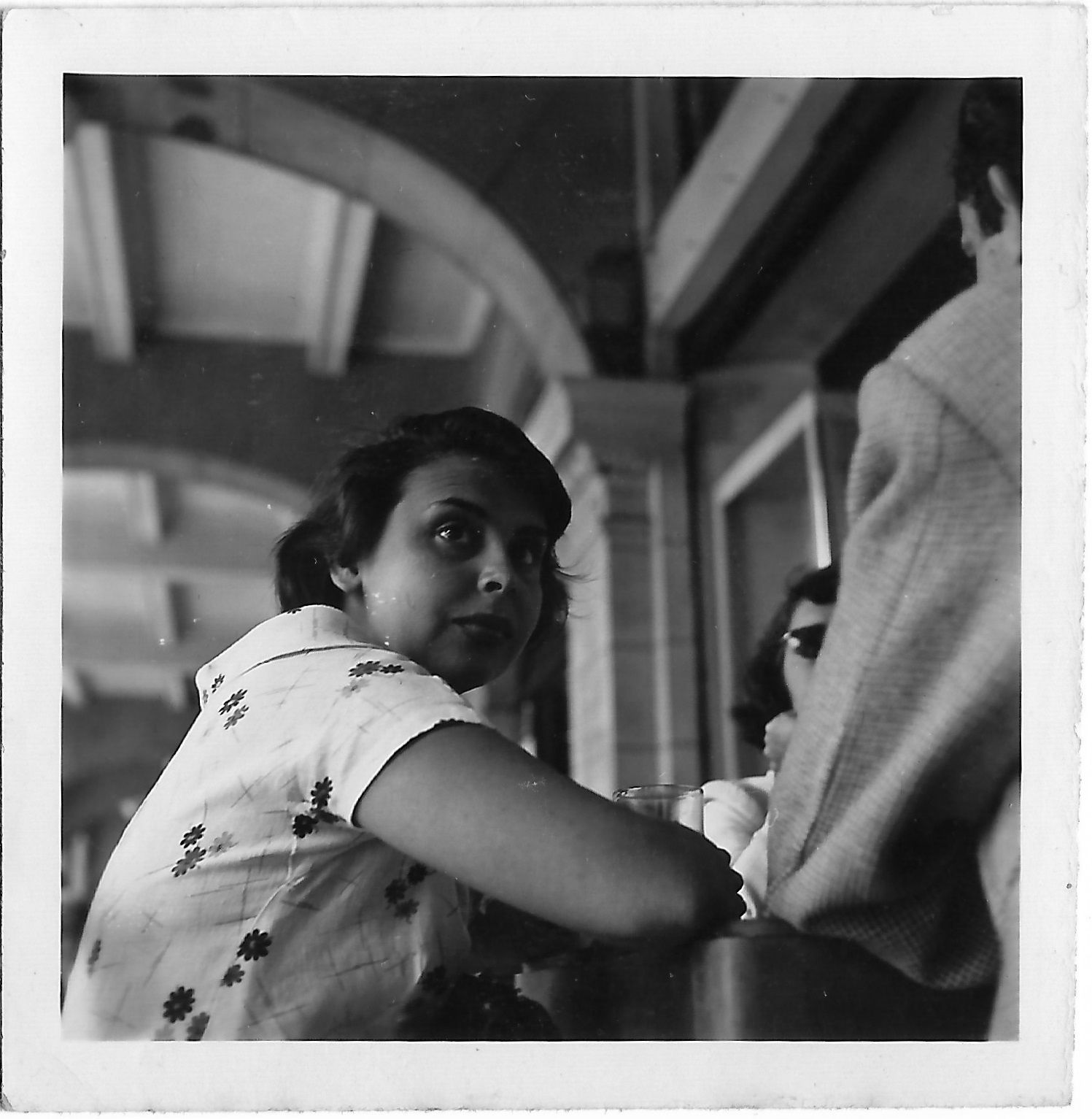 El verbo no alimenta. Blanca Varela, mujeres y Santa Beatriz