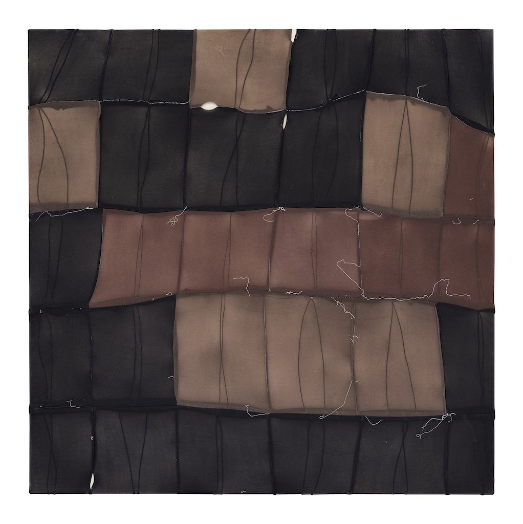 Turiya Magadlela, I never made Swan Lake 1 (2015). Nylon- and cotton pantyhose, thread and sealant on canvas. Courtesy of the artist and blank projects