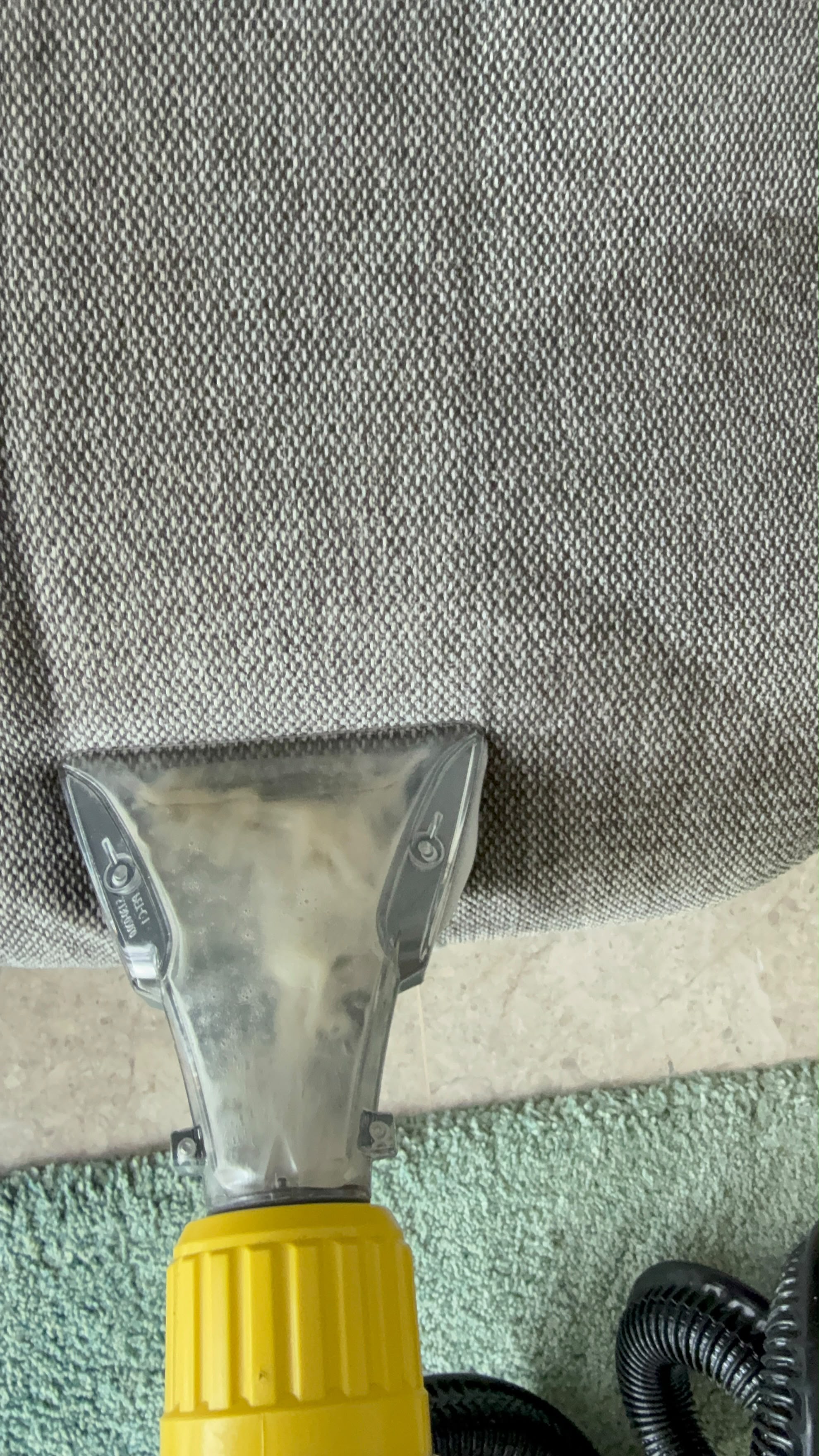sofa deep cleaning