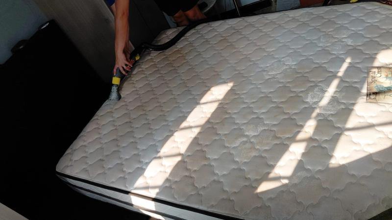 deep cleaning of mattress