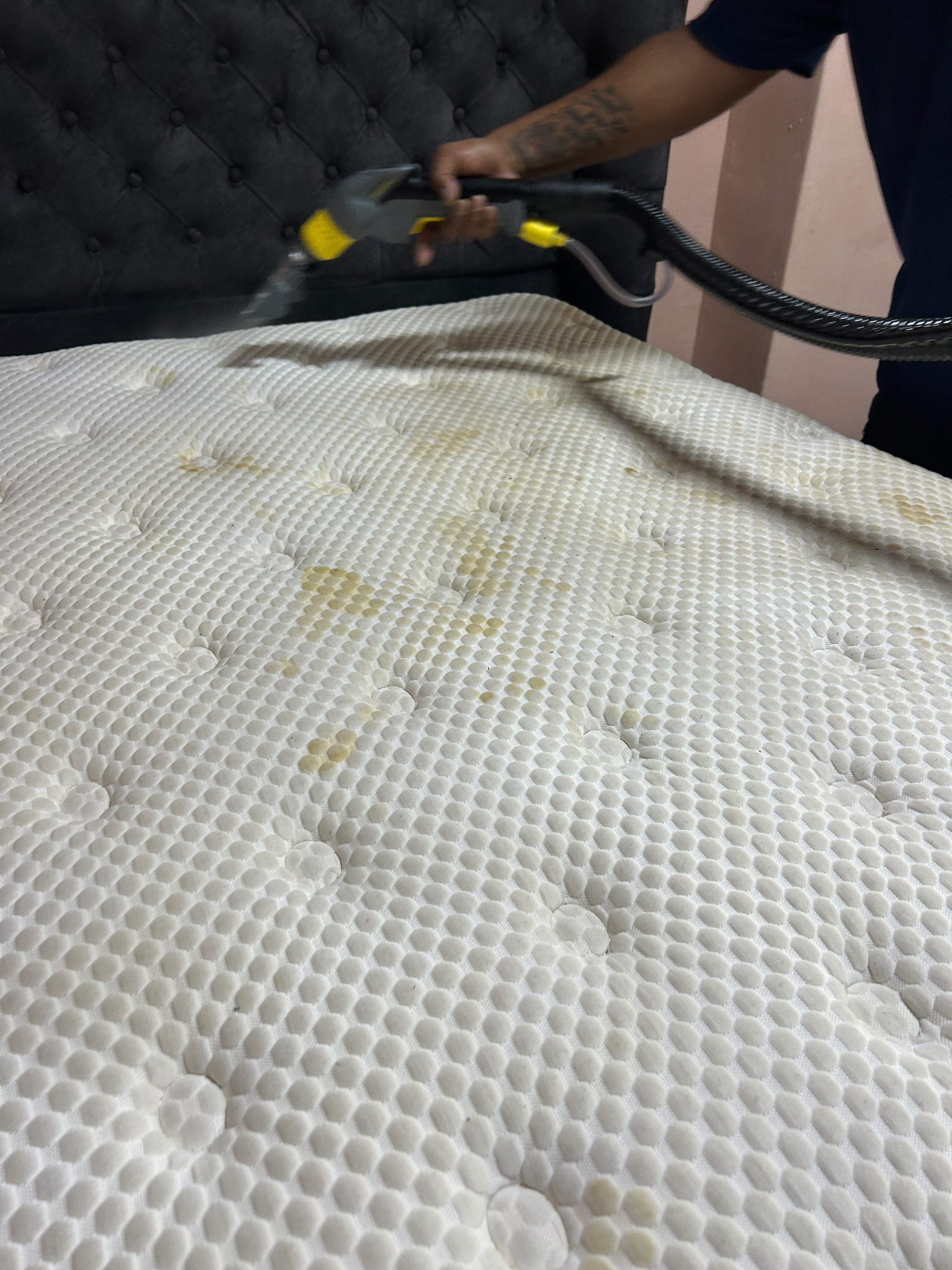mattress deep clean