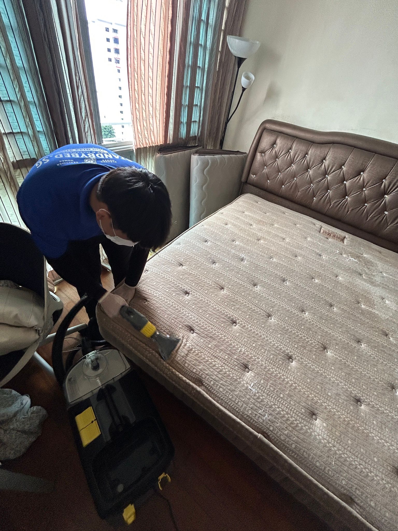 king bed