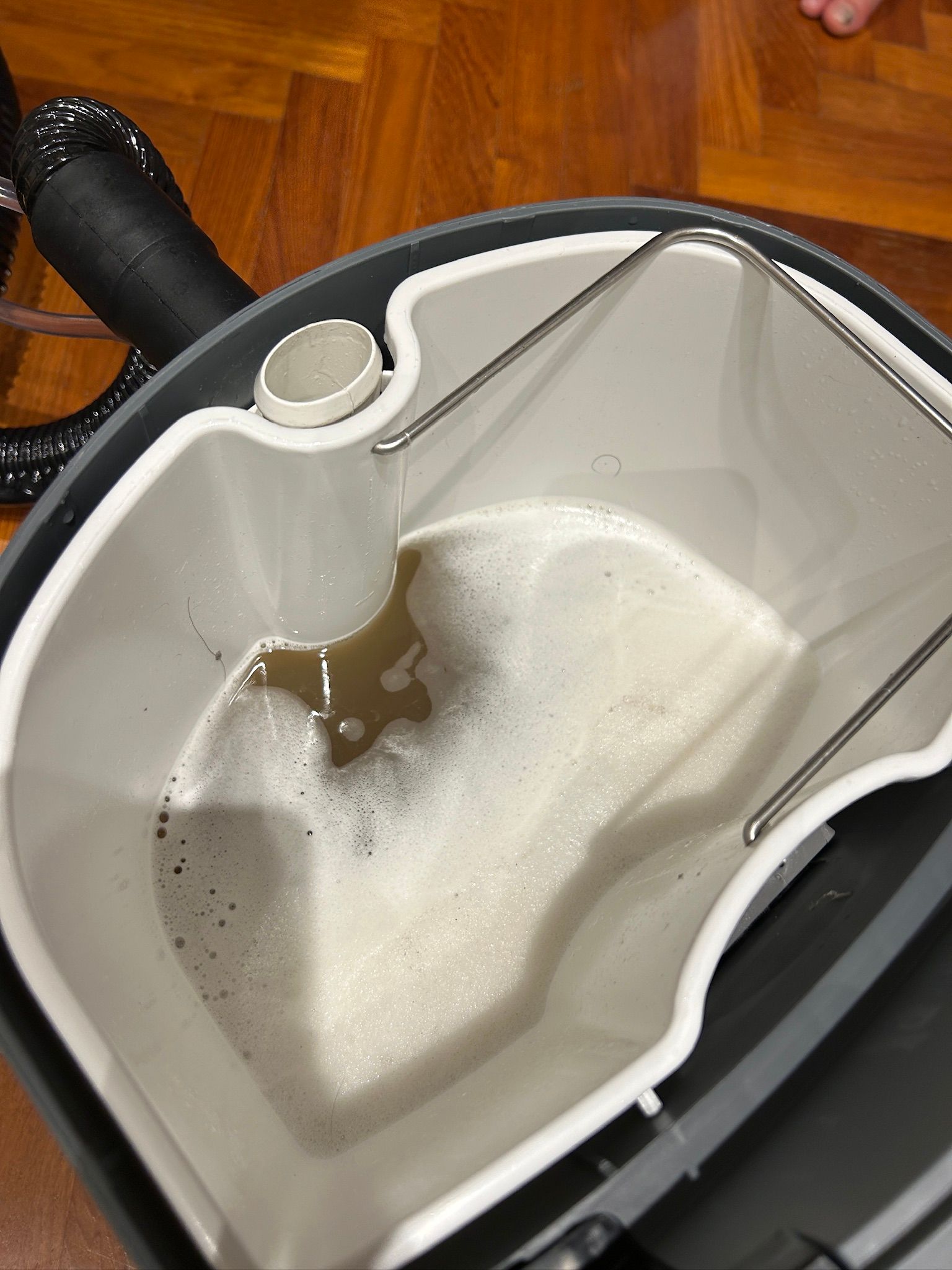 ergotune chair water
