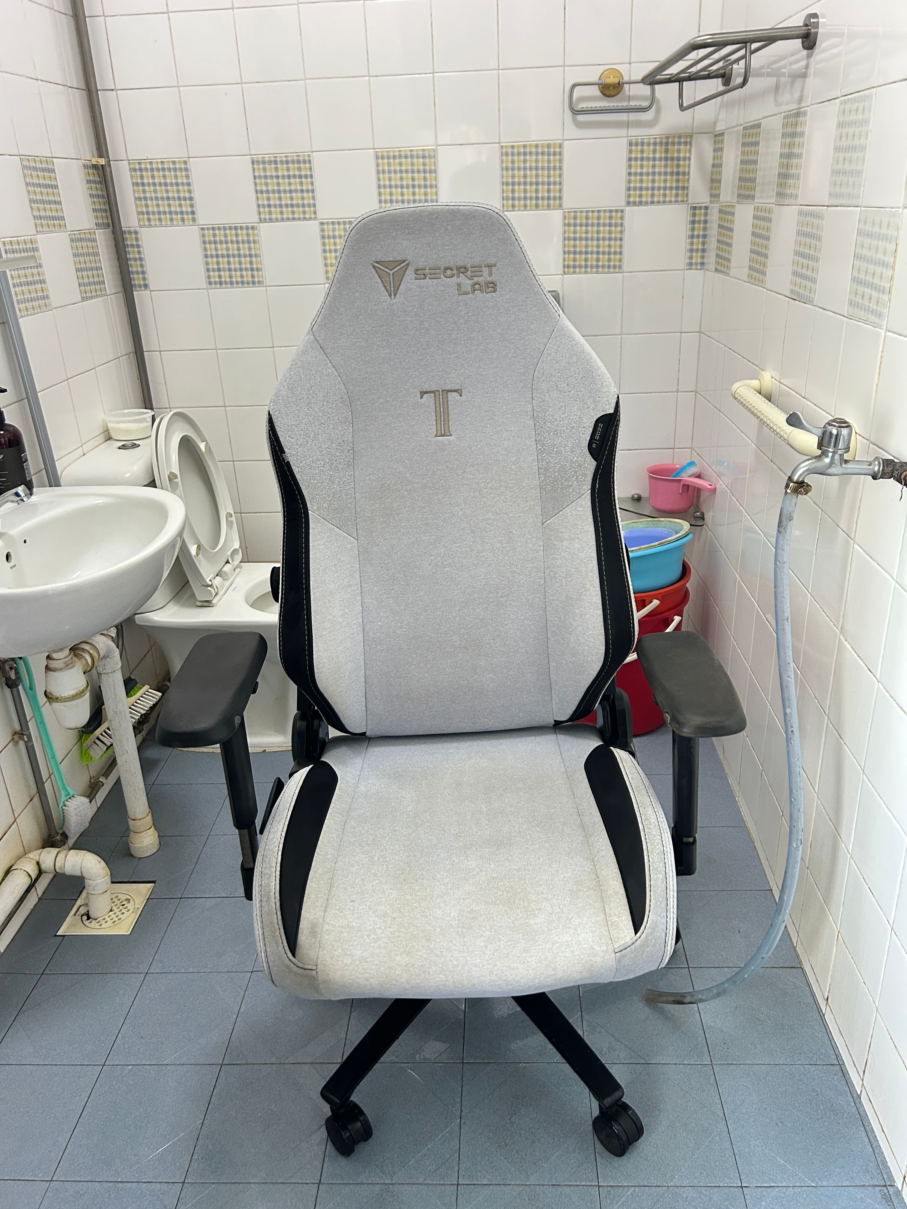 secretlab chair done