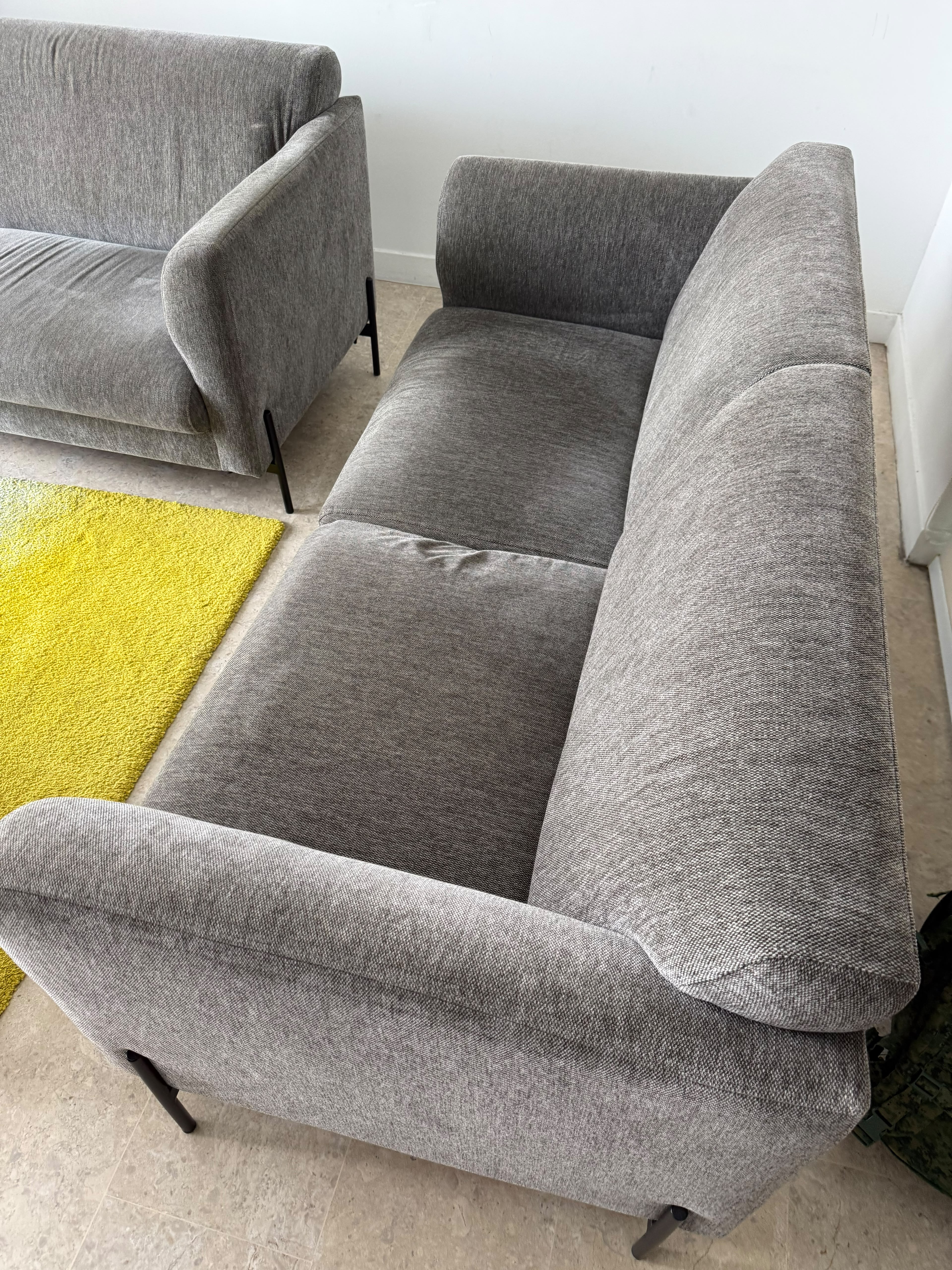 sofa before service