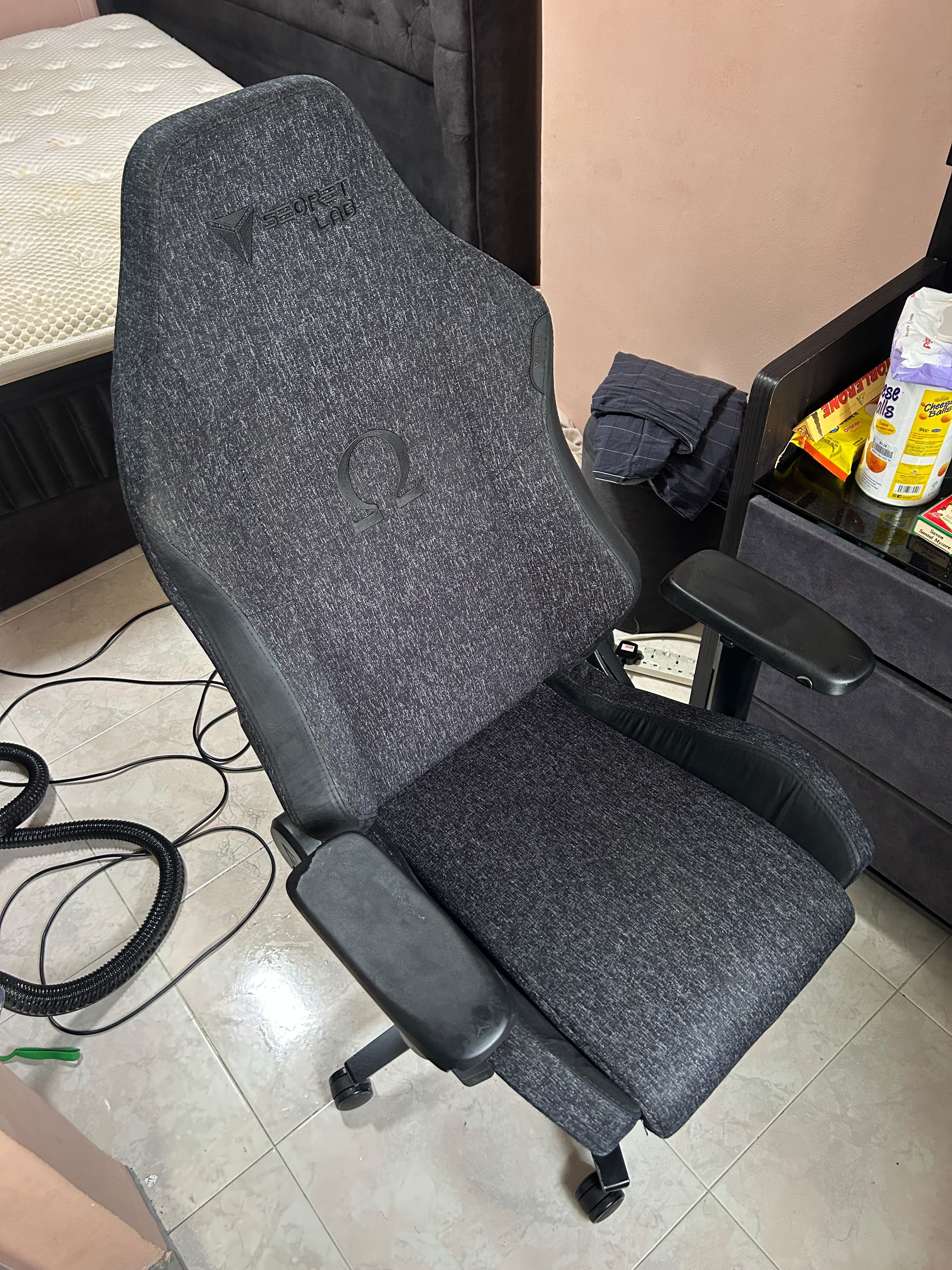 Secretlab chair before