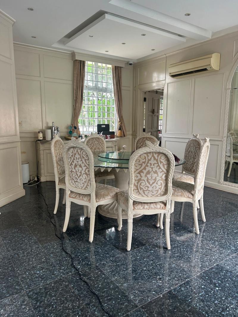 How Much Dirt Builds Up in Dining Chairs? A Singapore Guide