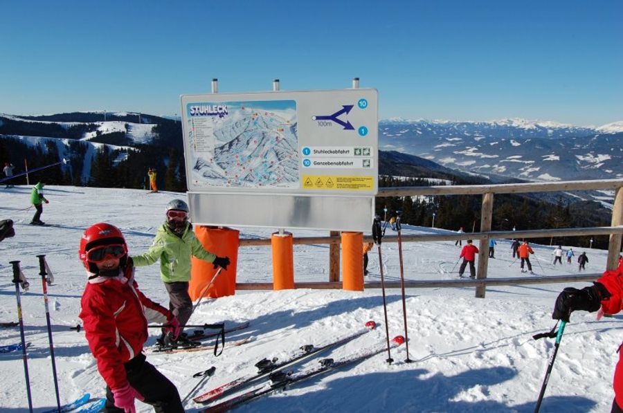 Austria - schi - tabăra internațională de schi