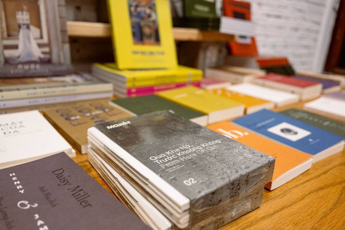 Mango Tree Reading Station | Trạm Đọc Cây Xoài — 3