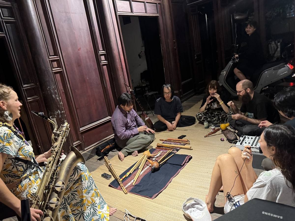 Saigon Dreaming | Open Studio by Ania Reynolds — 4