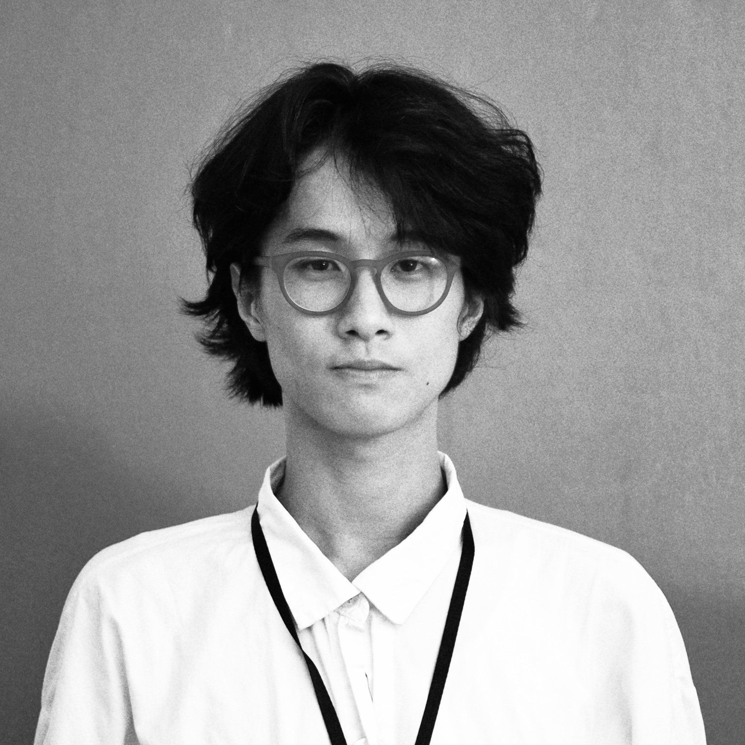 Living, today for tomorrow | Nguyễn Hoá, Vicente Arrese & Quế — 2