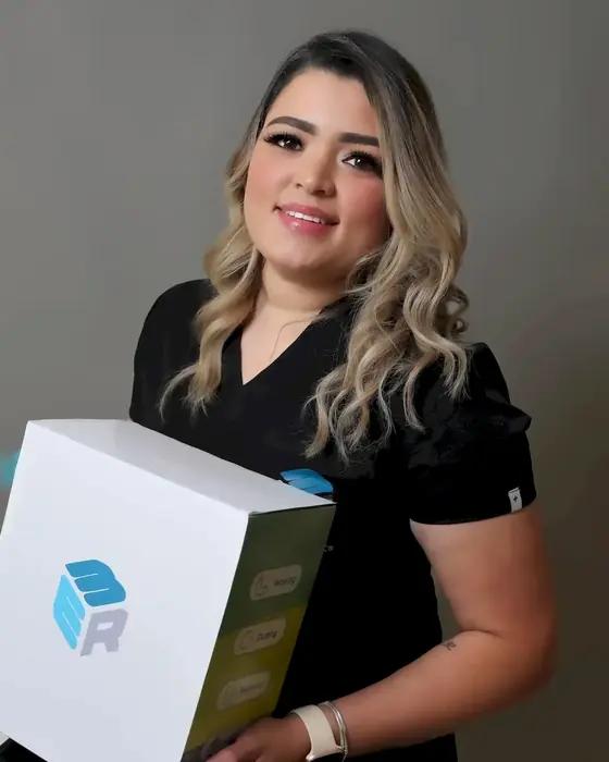 Karol Chinchilla, E3R Cleaning team