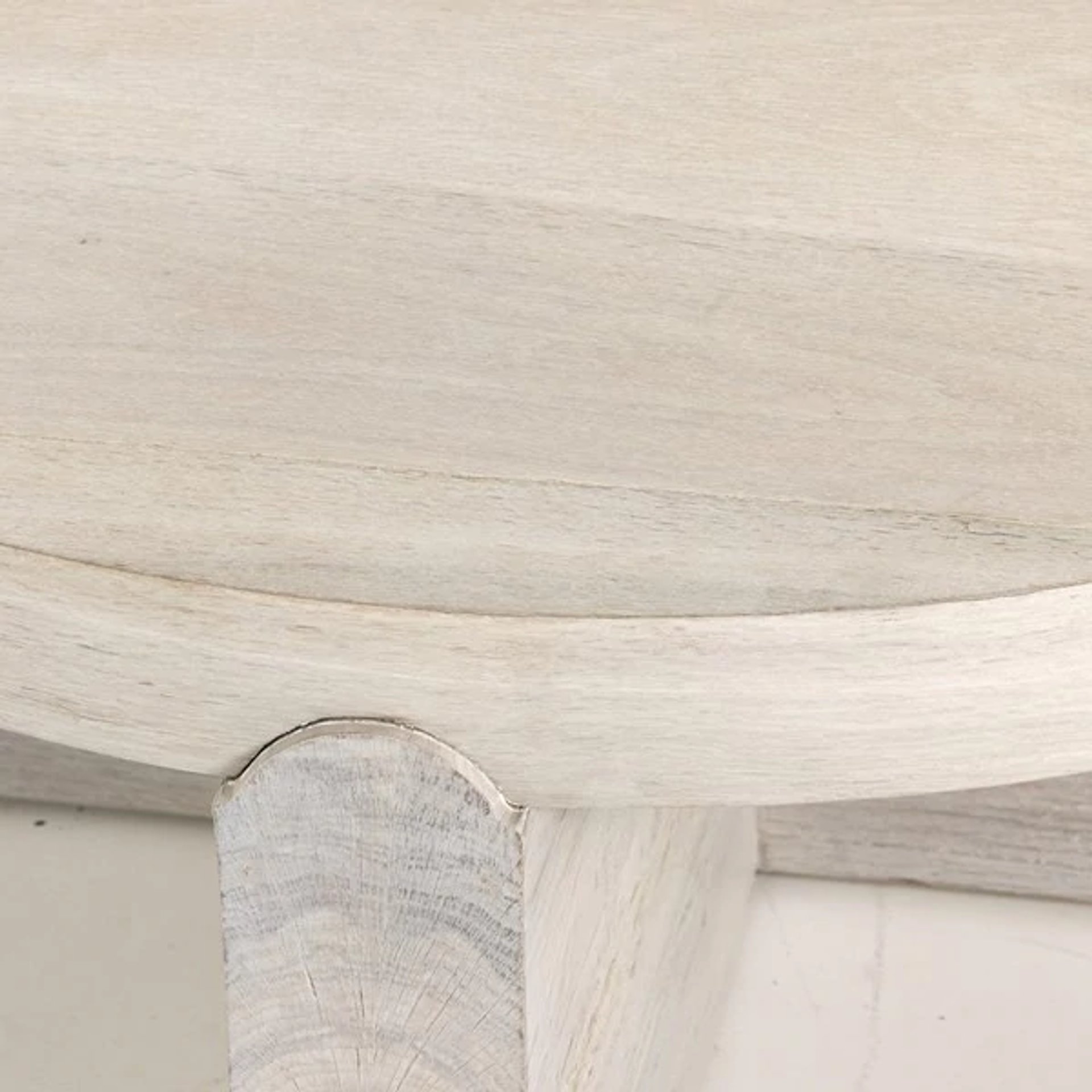 Rabiosa coffee table