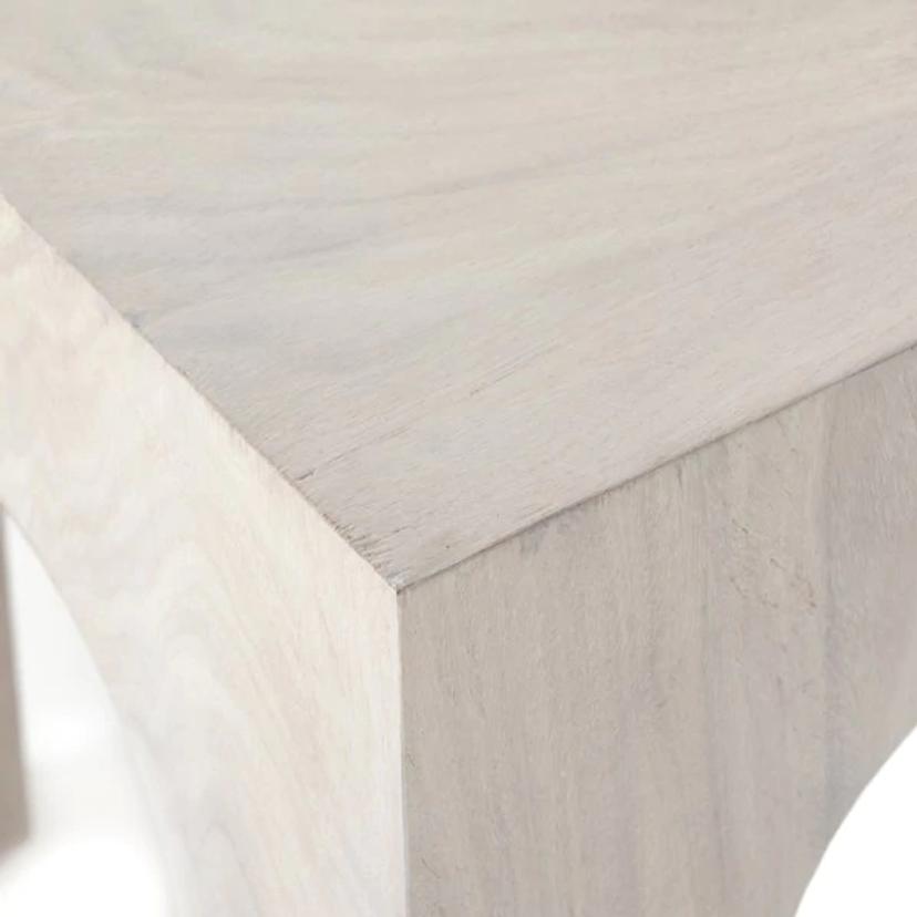 Tortosa side table — image 3 of 4