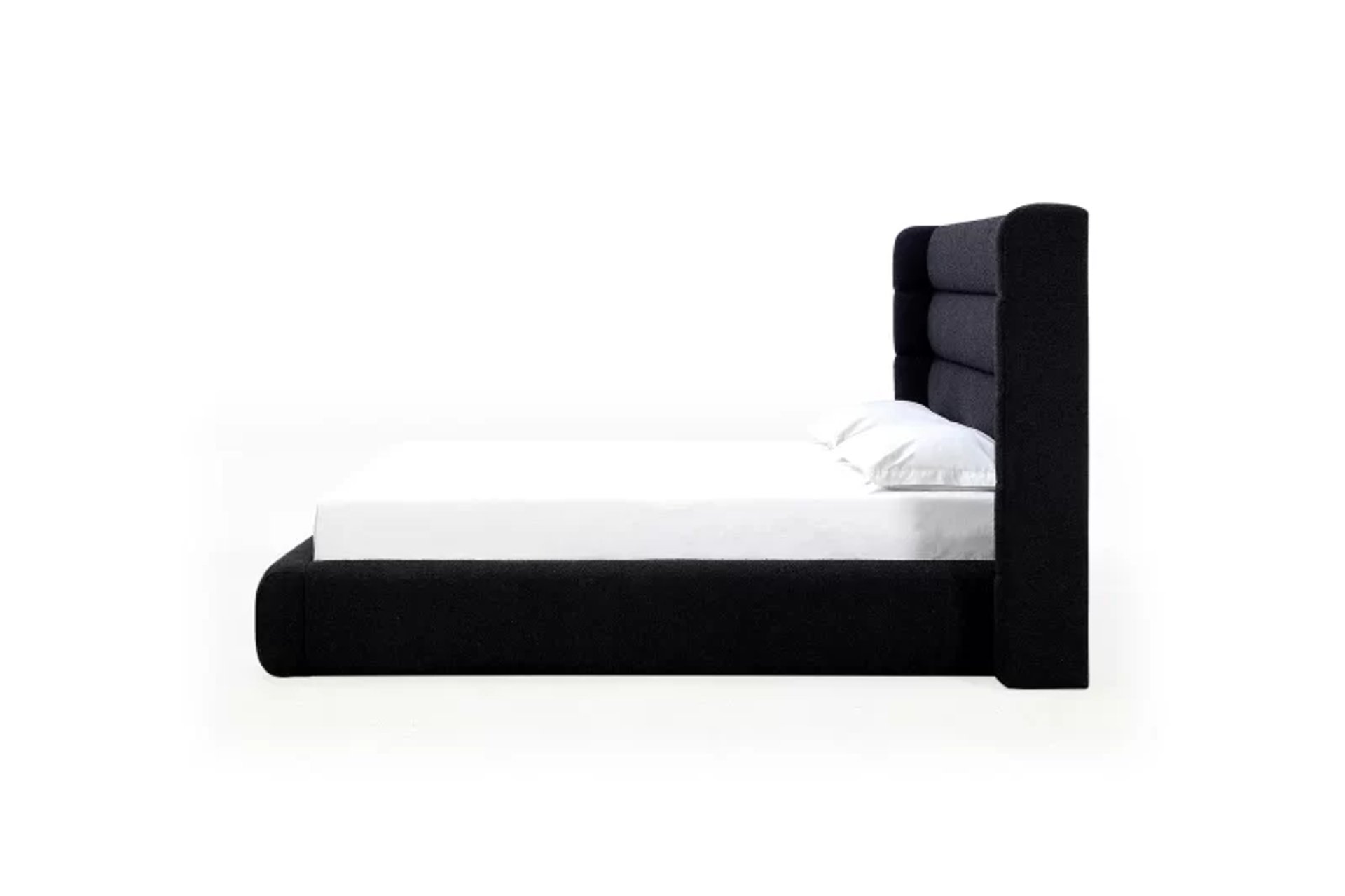 Hoste king bed