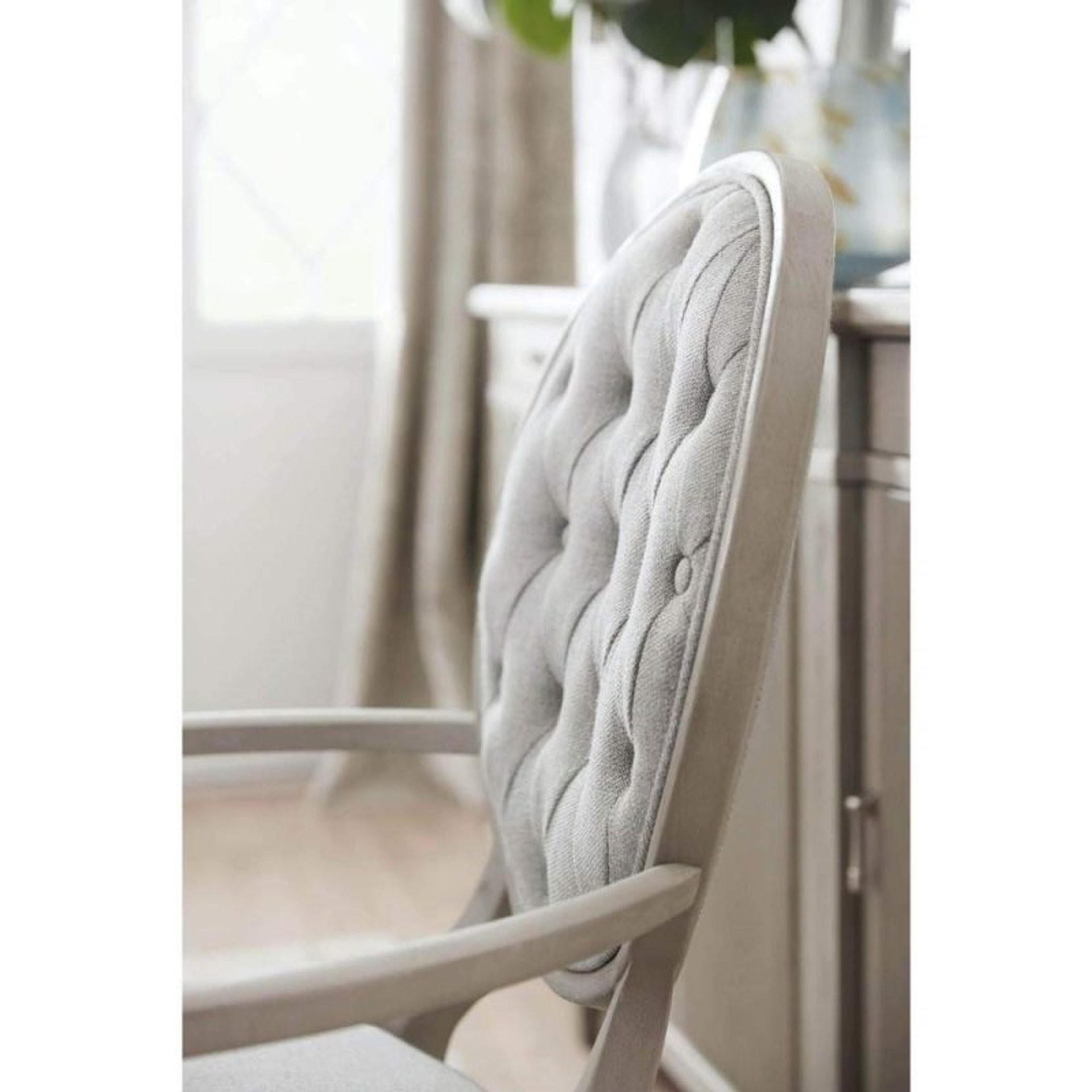Majesty Dinning Chair