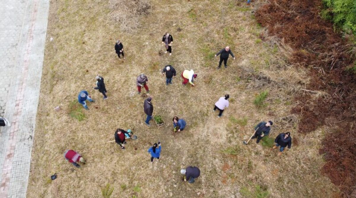 Educação ambiental com o CRAS de Taió une gerações em ação no Loteamento Arani