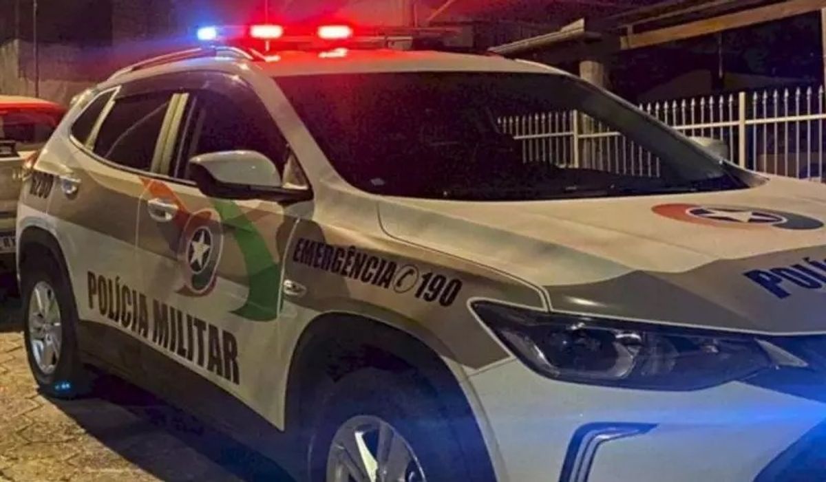 Casal reage a abordagem e acaba detido por perturbação do sossego em Rio do Sul