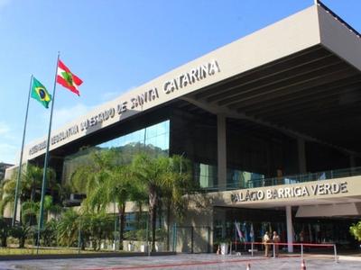 Projeto prevê penalização a indivíduos que participem de briga generalizada em eventos esportivos