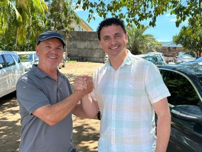 “O aluno superou o professor”, diz Peninha sobre Rafael Pezenti