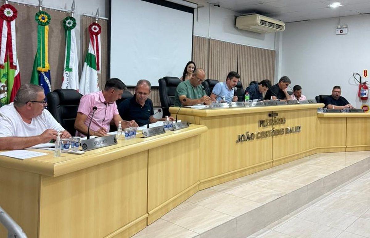 Câmara de Pouso Redondo aprova projetos importantes e recebe orçamento de 2026 na 42ª reunião ordinária