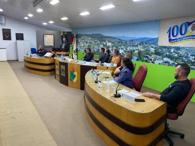 Câmara de Vereadores de Taió destaca conscientização sobre o autismo no Abril Azul