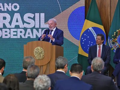 Governo anuncia R$ 30 bi em crédito para setores afetados por tarifaço