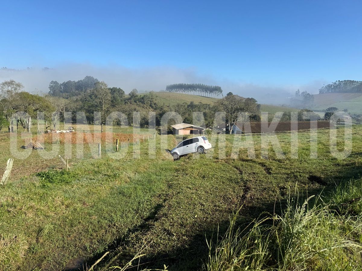 Saída de pista é registrada em Trombudo Central nesta quarta-feira