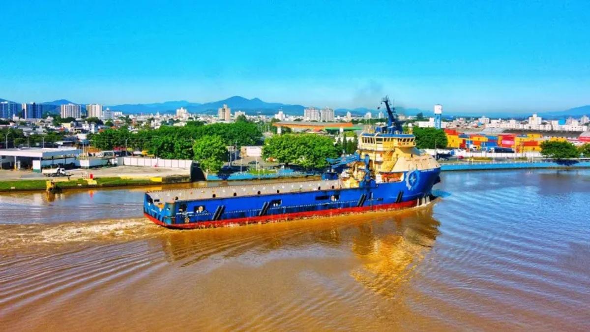 BNDES anuncia R$ 3,3 bilhões em financiamentos ao setor naval, rodovias e agroindústria em SC