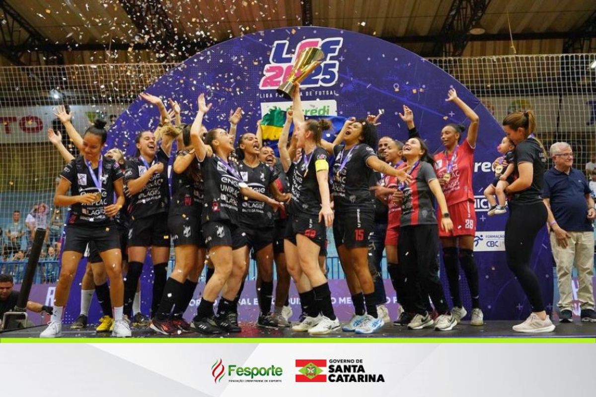 Leoas da Serra conquistam Liga Nacional de futsal feminino e se consolidam como a equipe mais vencedora do país