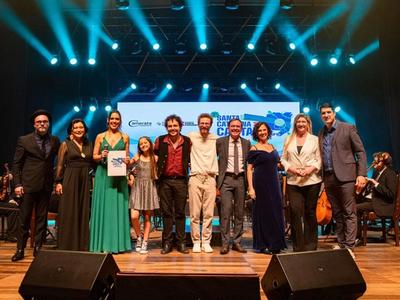 Vale do Itajaí define os finalistas do Santa Catarina Canta